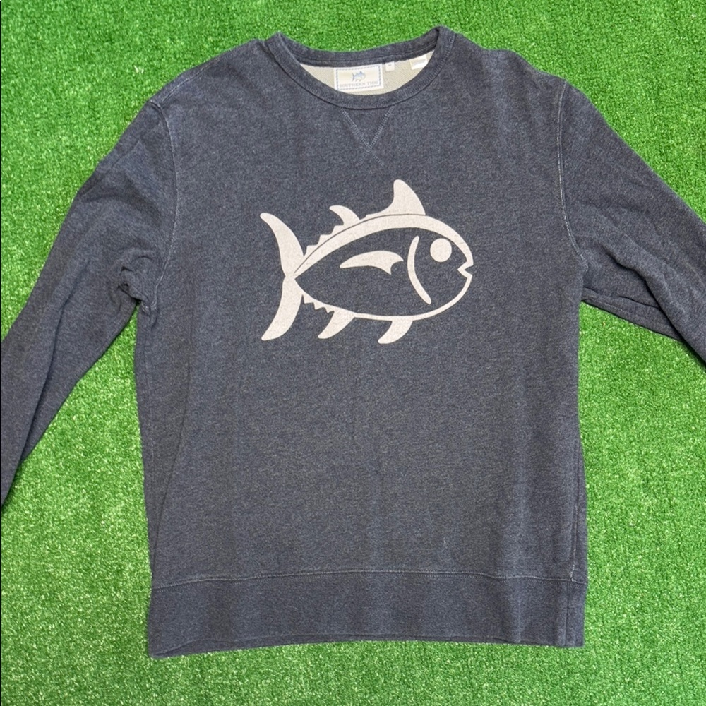 Southern Tide Gray Sweatshirt with Fish Design